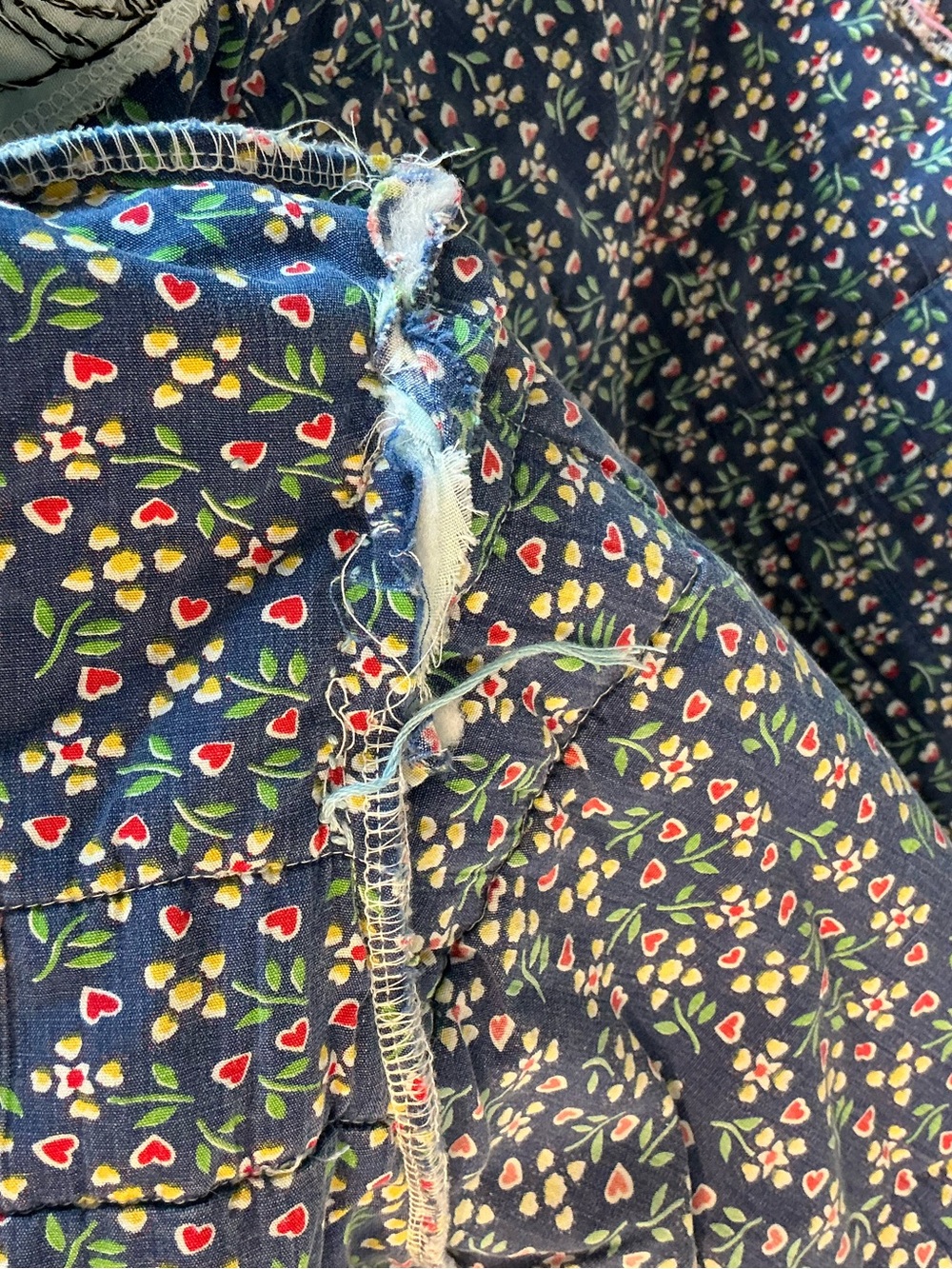 Quilt Coat with Embroidered Butterflies Medium Weight Size XL - Picture 9 of 11